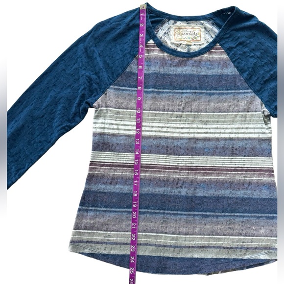 Women’s pullover shirt, size M - Picture 4 of 12